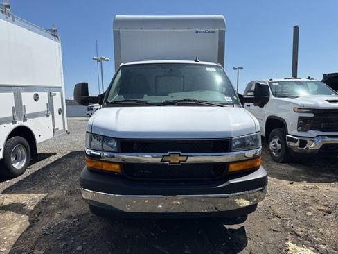 New 2024 Chevrolet Express 3500 w/ Power Convenience Package image 2