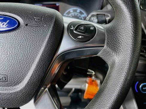 Used 2022 Ford Transit Connect XLT FWD image 16