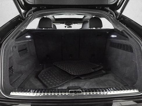 Used 2022 Audi RS Q8 image 6