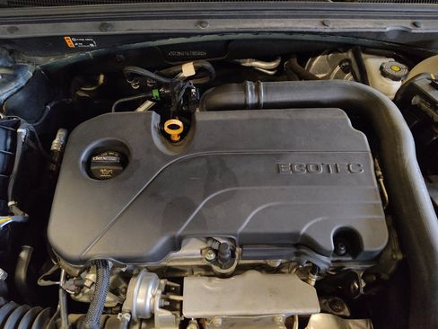 Used 2020 Chevrolet Malibu LS FWD image 30