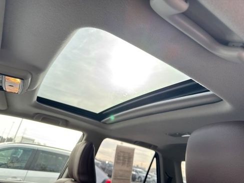 Used 2023 Toyota 4Runner Limited image 22