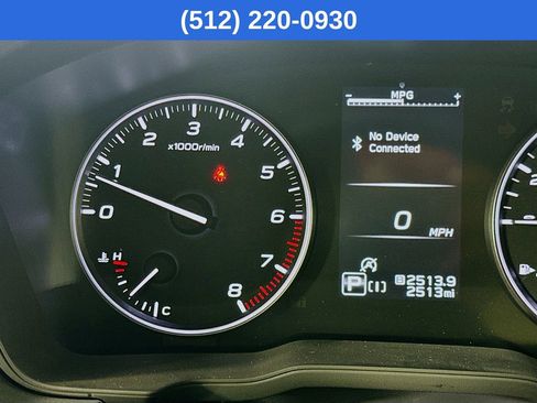 Used 2025 Subaru Crosstrek 2.0i Premium image 15