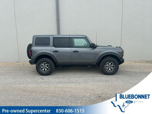 Used 2025 Ford Bronco Badlands AWD/4WD image 1