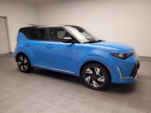 Used 2023 Kia Soul GT-Line image 11