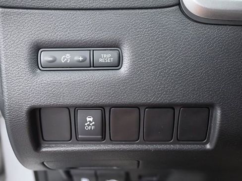 Used 2019 Nissan Murano S image 14