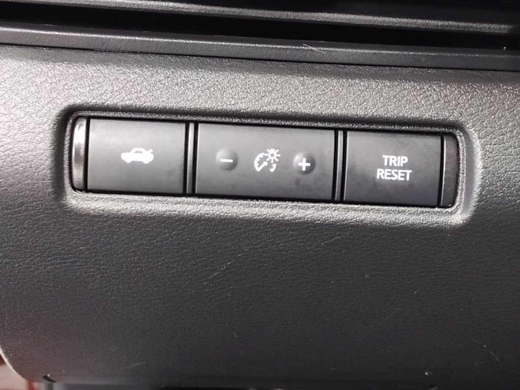 Used 2025 Nissan Altima 2.5 SV FWD image 23