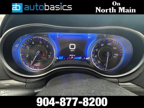 Used 2021 Chrysler 300 Touring w/ Chrome Appearance Package RWD image 33
