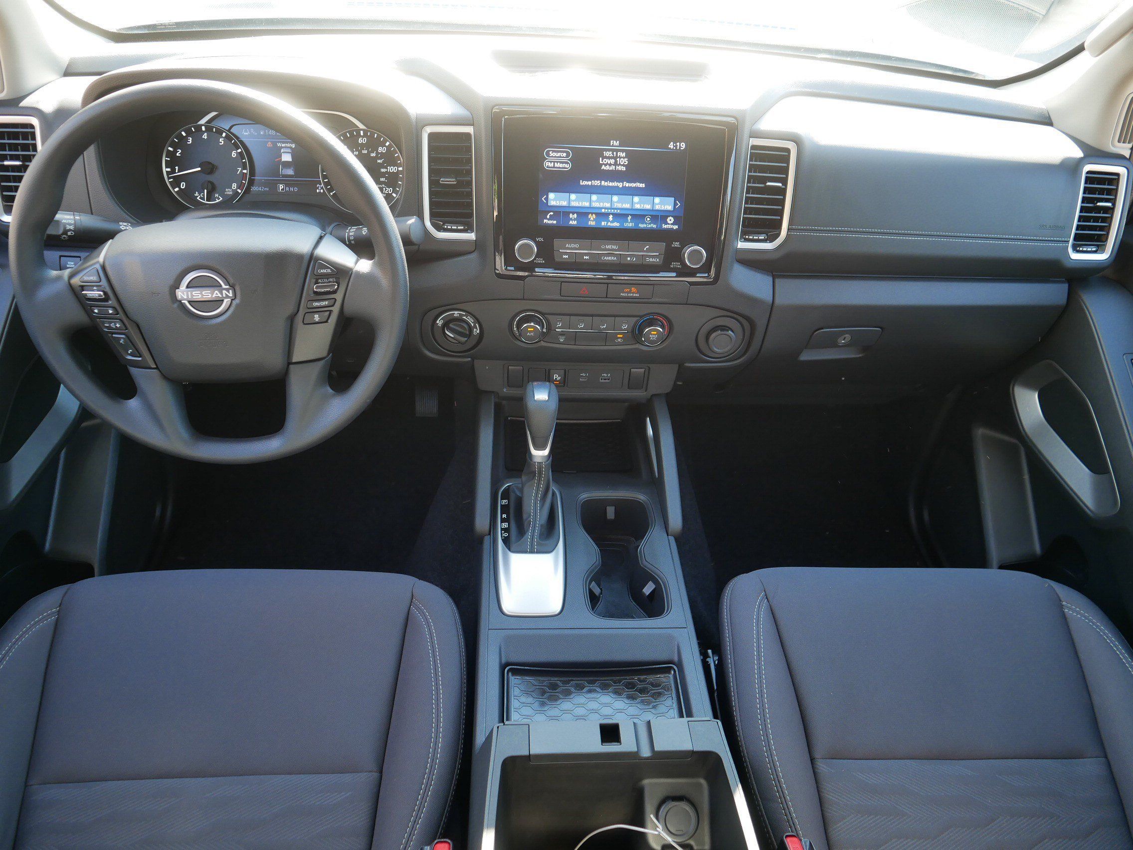 Certified 2022 Nissan Frontier SV w/ Technology Package AWD/4WD image 10