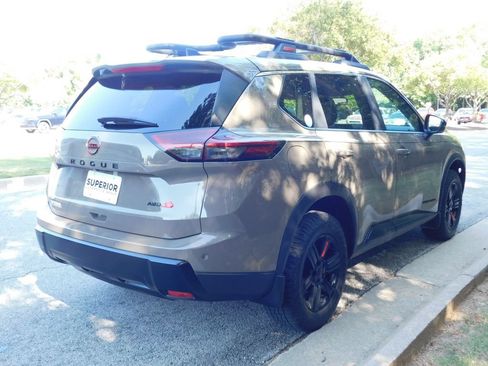 Used 2026 Nissan Rogue SV w/ Rock Creek Premium Package AWD/4WD image 4
