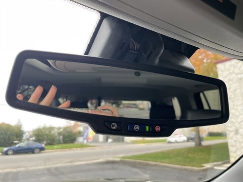 Used 2018 Chevrolet Tahoe Premier image 60