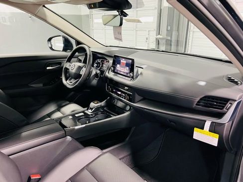 New 2026 Nissan Rogue Dark Armor image 31