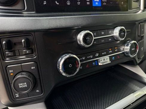 Used 2024 Ford F250 Limited w/ FX4 Off-Road Package image 25