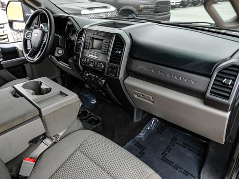 Used 2019 Ford F250 XLT AWD/4WD image 15