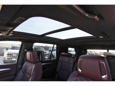 New 2026 Cadillac Escalade Luxury w/ Touring Package image 24