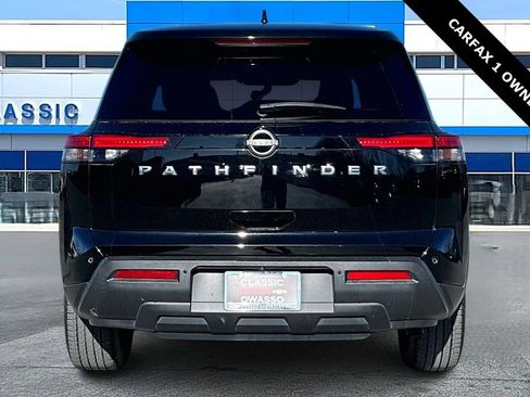 Used 2022 Nissan Pathfinder S image 6