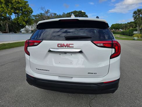 Used 2020 GMC Terrain SLT AWD/4WD image 6