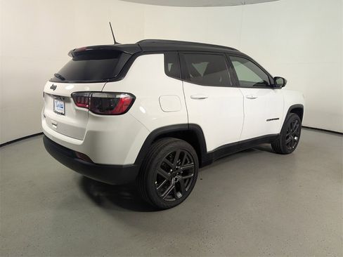 New 2026 Jeep Compass Limited w/ Sun, Sound & Navigation Group image 7