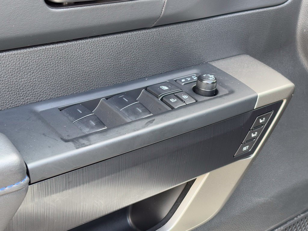 Used 2026 Toyota Tundra Platinum AWD/4WD image 29