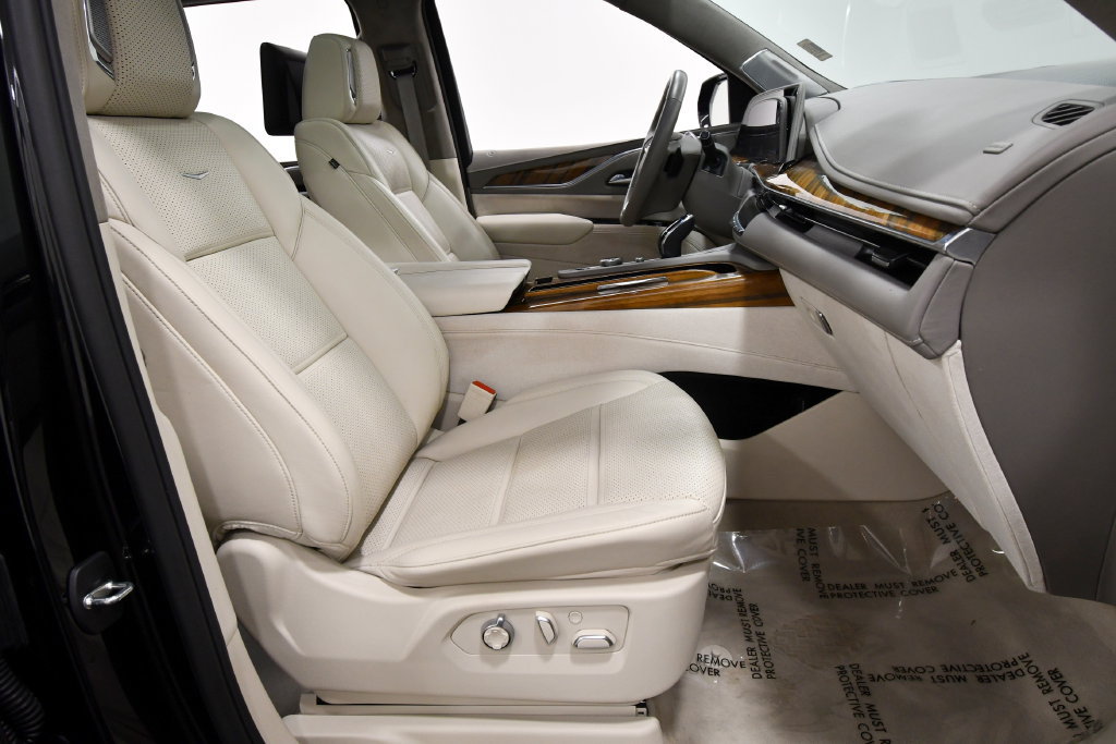 Used 2024 Cadillac Escalade ESV Sport Platinum AWD/4WD image 21