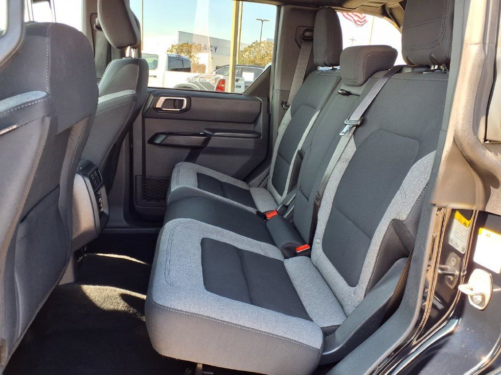 Used 2025 Ford Bronco Big Bend AWD/4WD image 26