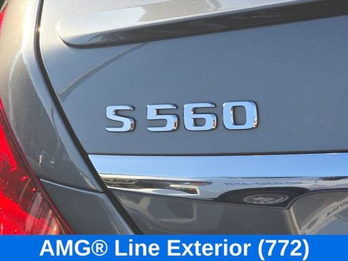 Used 2019 Mercedes-Benz S 560 Sedan image 24