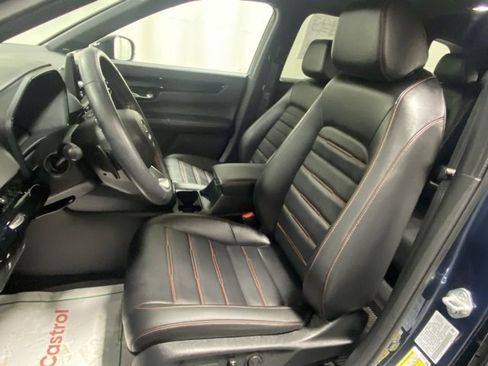 Used 2025 Honda CR-V Sport Touring image 11