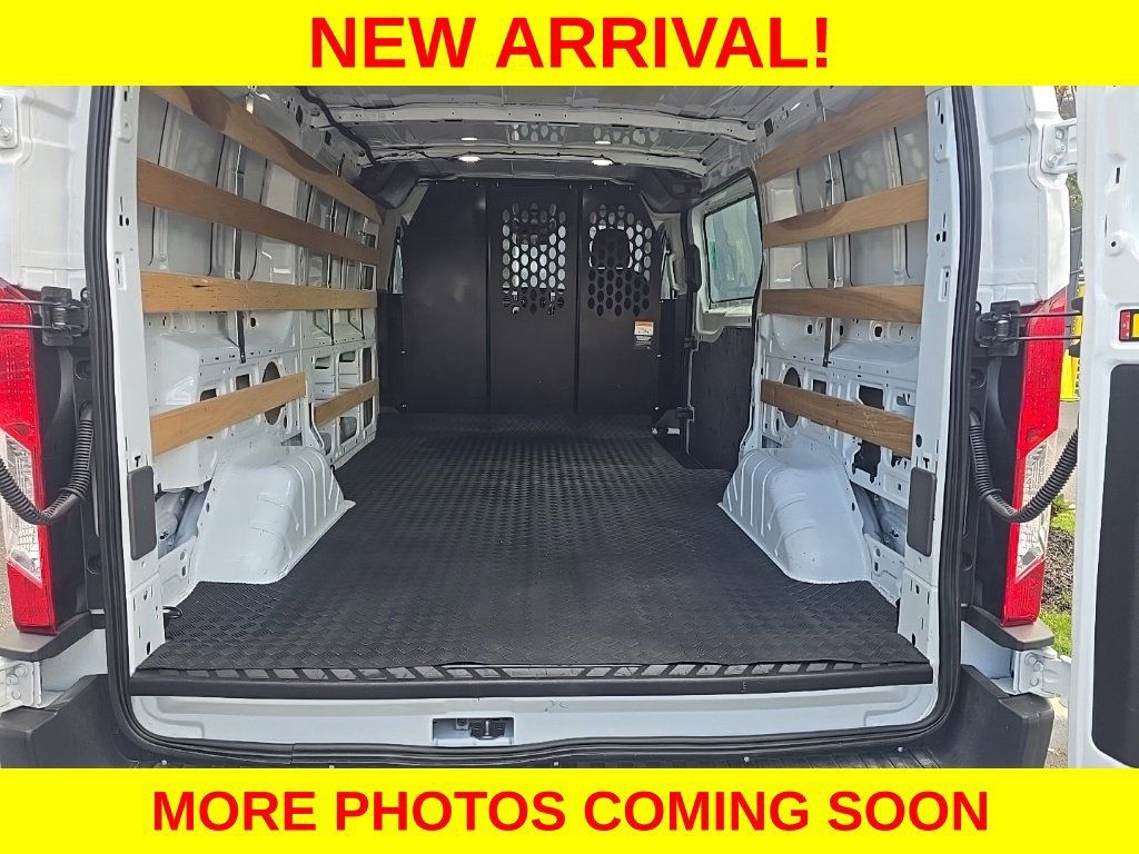 Used 2025 Ford Transit 250 Low Roof w/ Exterior Upgrade Package RWD image 11