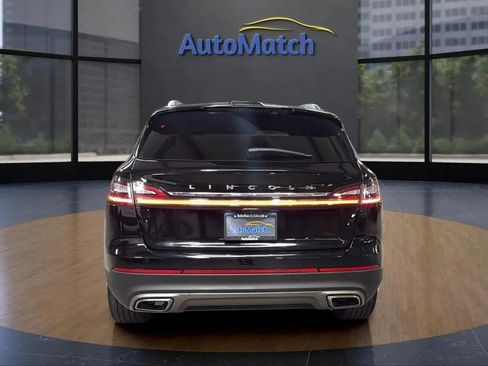 Used 2023 Lincoln Nautilus Reserve w/ Equipment Group 201A image 10