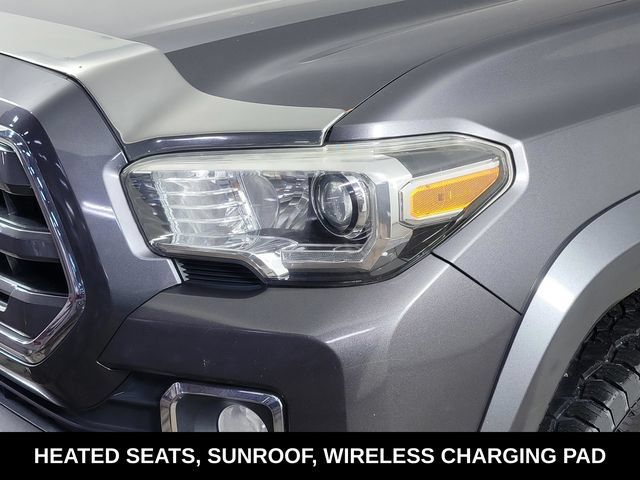 Used 2016 Toyota Tacoma Limited AWD/4WD image 9