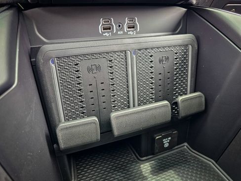 New 2026 RAM 2500 Laramie w/ Night Edition AWD/4WD image 35