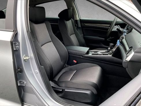 Used 2019 Honda Accord LX image 26