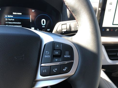 New 2026 Ford Explorer Active w/ Active Comfort Package image 17