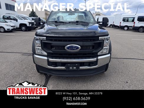 Used 2022 Ford F550 4x4 Regular Cab Super Duty image 5
