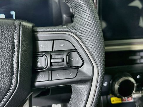 Used 2025 Toyota Tacoma TRD Sport w/ TRD Sport Premium Package RWD image 17