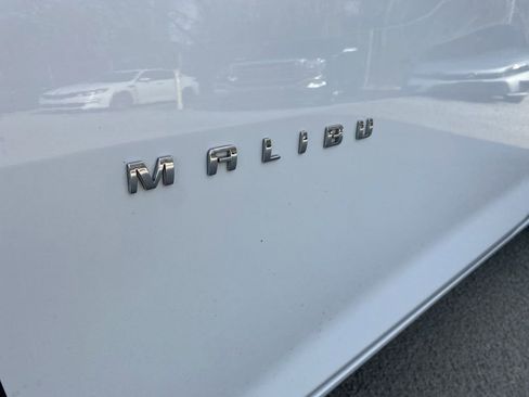 Used 2024 Chevrolet Malibu LT image 4
