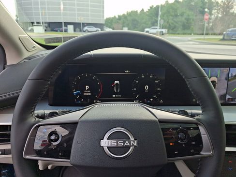 Certified 2025 Nissan Murano SL image 20