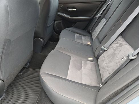 Used 2024 Nissan Sentra SR FWD image 34