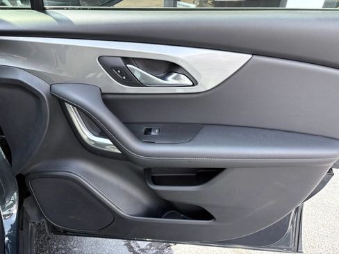 Used 2020 Chevrolet Blazer LT FWD image 20