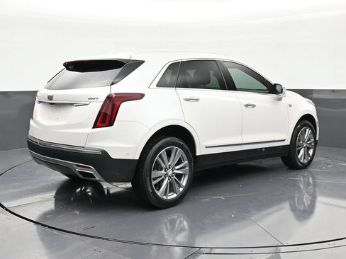Certified 2023 Cadillac XT5 Premium Luxury w/ Technology Package FWD image 5