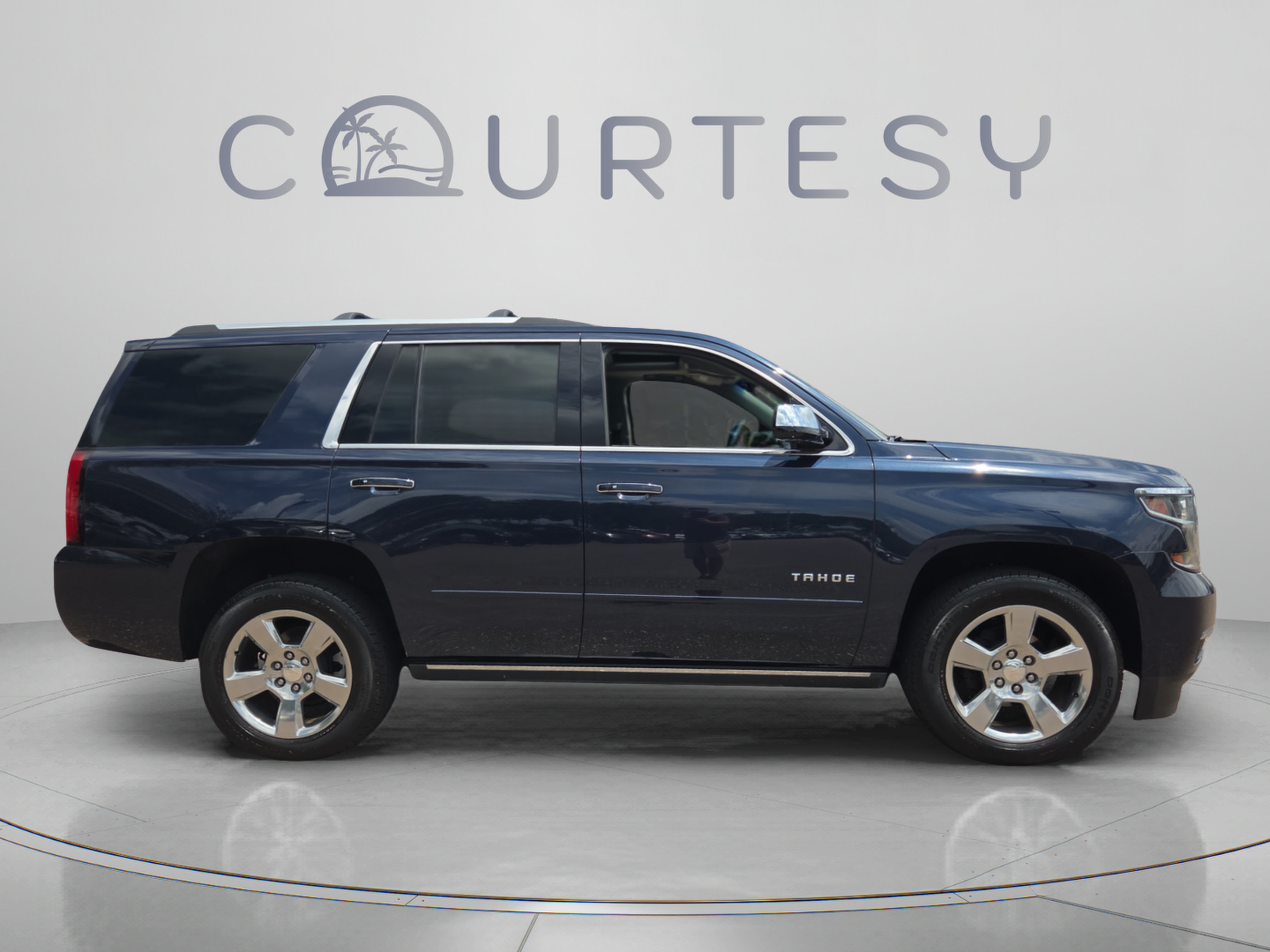Used 2019 Chevrolet Tahoe Premier AWD/4WD image 7