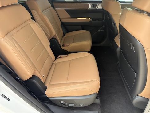 New 2026 Hyundai Santa Fe Calligraphy FWD image 17