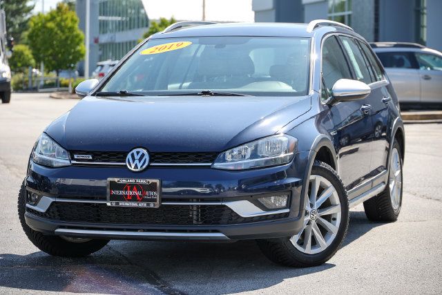 Used 2019 Volkswagen Golf Alltrack S AWD/4WD image 12