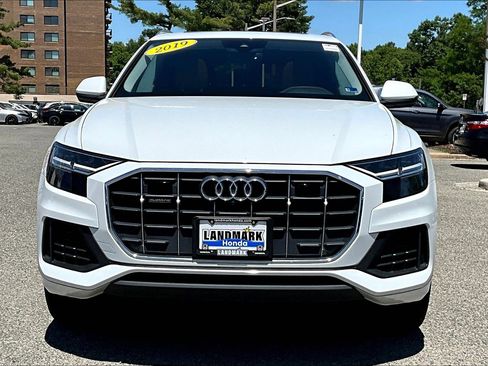 Used 2019 Audi Q8 Premium Plus w/ Premium Plus AWD/4WD image 3