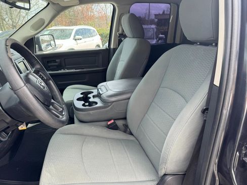 Used 2015 RAM 1500 Express image 9