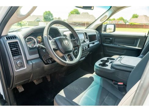 Used 2018 RAM 1500 Tradesman w/ Popular Equipment Group RWD image 10
