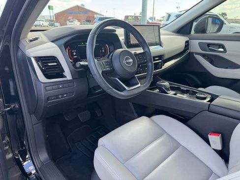 Used 2024 Nissan Rogue SL image 18