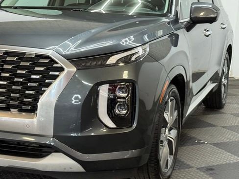 Used 2021 Hyundai Palisade Limited image 7