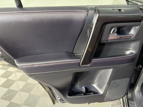 Used 2018 Toyota 4Runner TRD Off-Road image 24