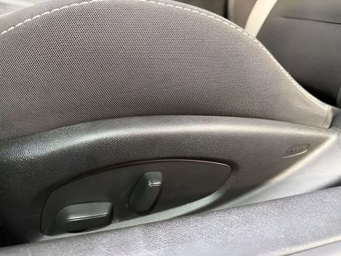 Used 2018 Chevrolet Camaro SS RWD image 18