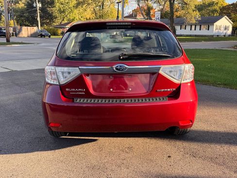 Used 2010 Subaru Impreza 2.5i Premium image 8